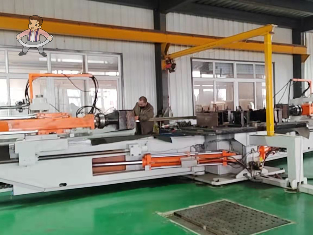 數(shù)控型材拉彎?rùn)C(jī)(二