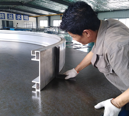 大型金屬數(shù)控拉彎技術(shù)與裝備開(kāi)發(fā)及應(yīng)用