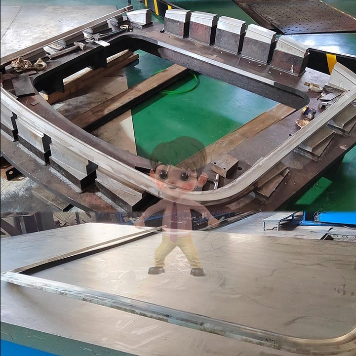 高鐵車(chē)窗鋁合金雙曲帶扭曲彎弧