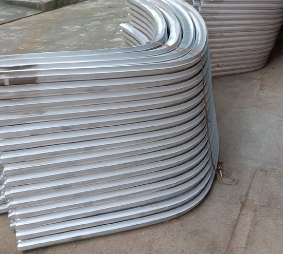 北京拉彎廠生產(chǎn)工業(yè)鋁型材拉彎有哪些值得注意的？