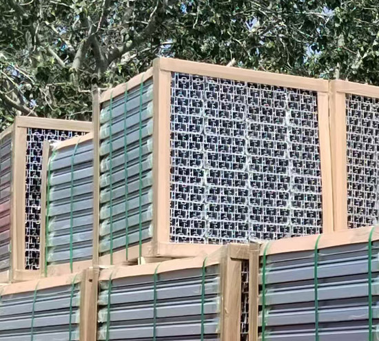 軌道車輛車體結(jié)構(gòu)件拉彎成形工藝研究