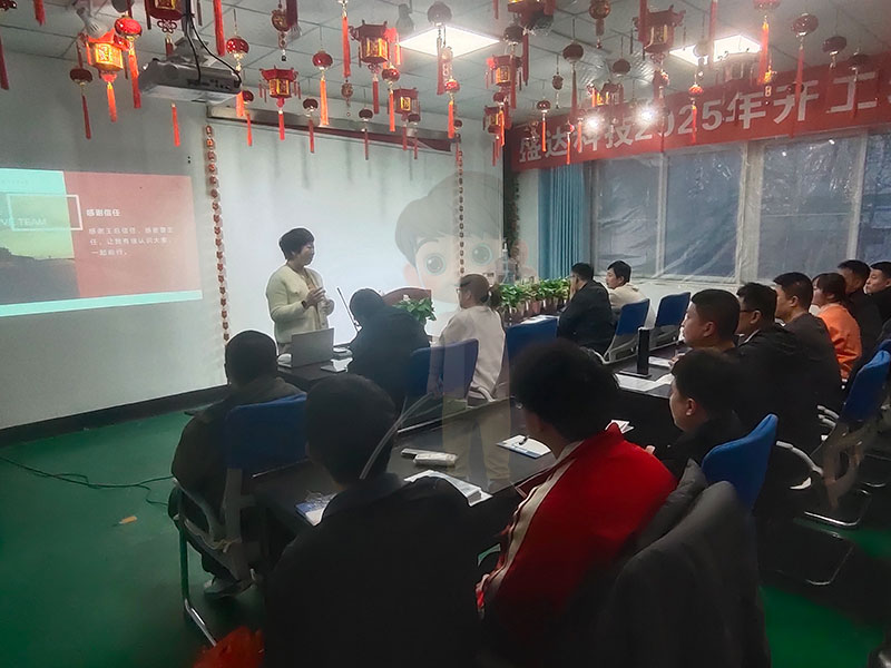 思維破繭，共赴成長：盛達(dá)拉彎共讀聯(lián)盟學(xué)習(xí)小組進(jìn)階之旅