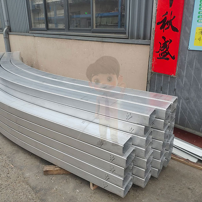 篷房弧形梁拉彎