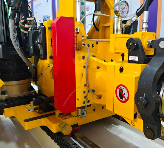 北京彎弧加工的市場需求與應(yīng)用領(lǐng)域：在建筑、汽車與機(jī)械制造中的重要作用