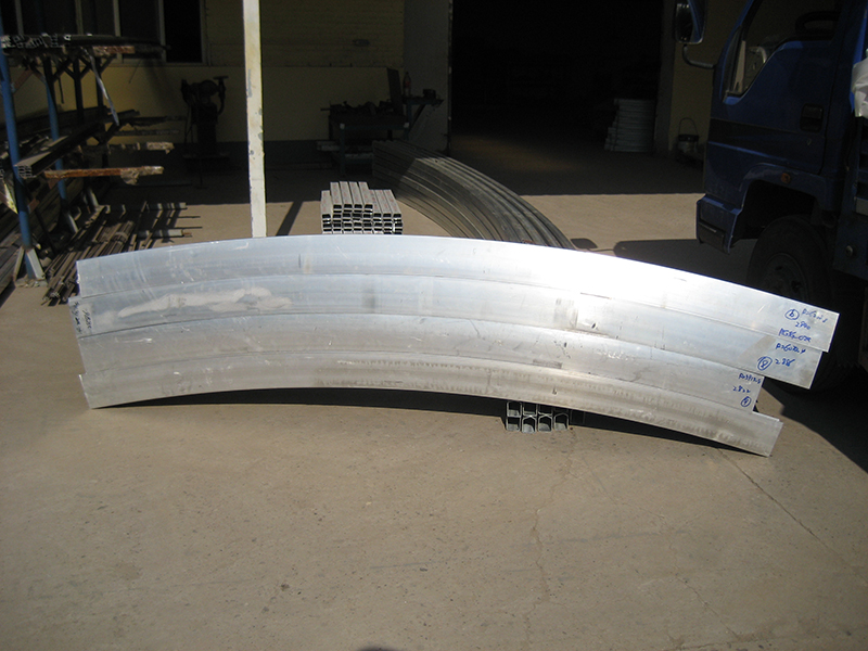 北京拉彎廠告訴您工業(yè)鋁型材拉彎加工工藝知識