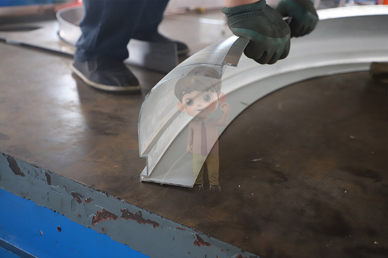 鋁型材裝飾線條彎曲